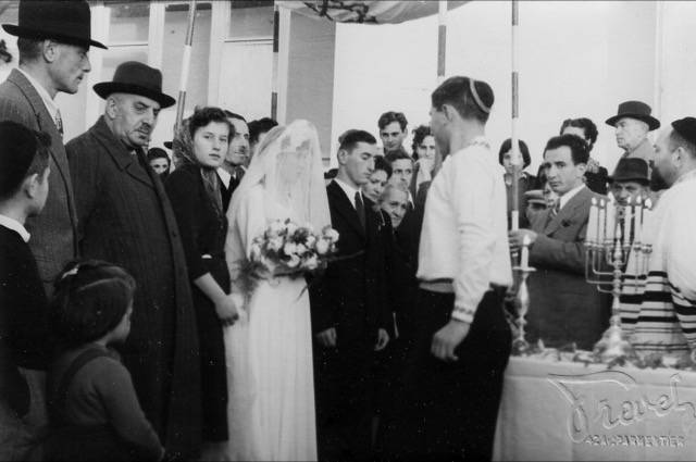 The wedding celebration of Aharon and Aliza in 1952.