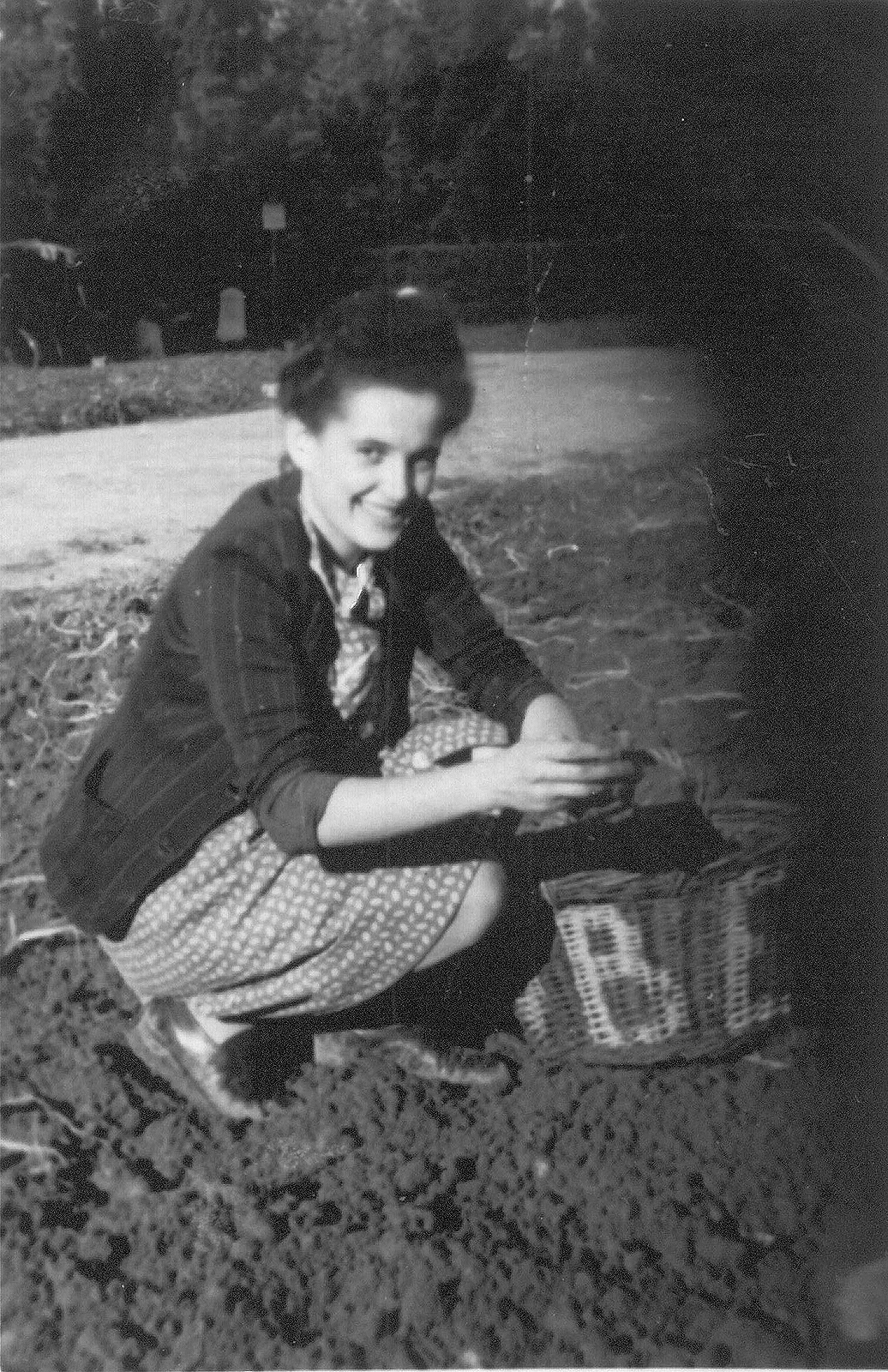 Johanna Braunschweig working in agriculture in Switzerland.