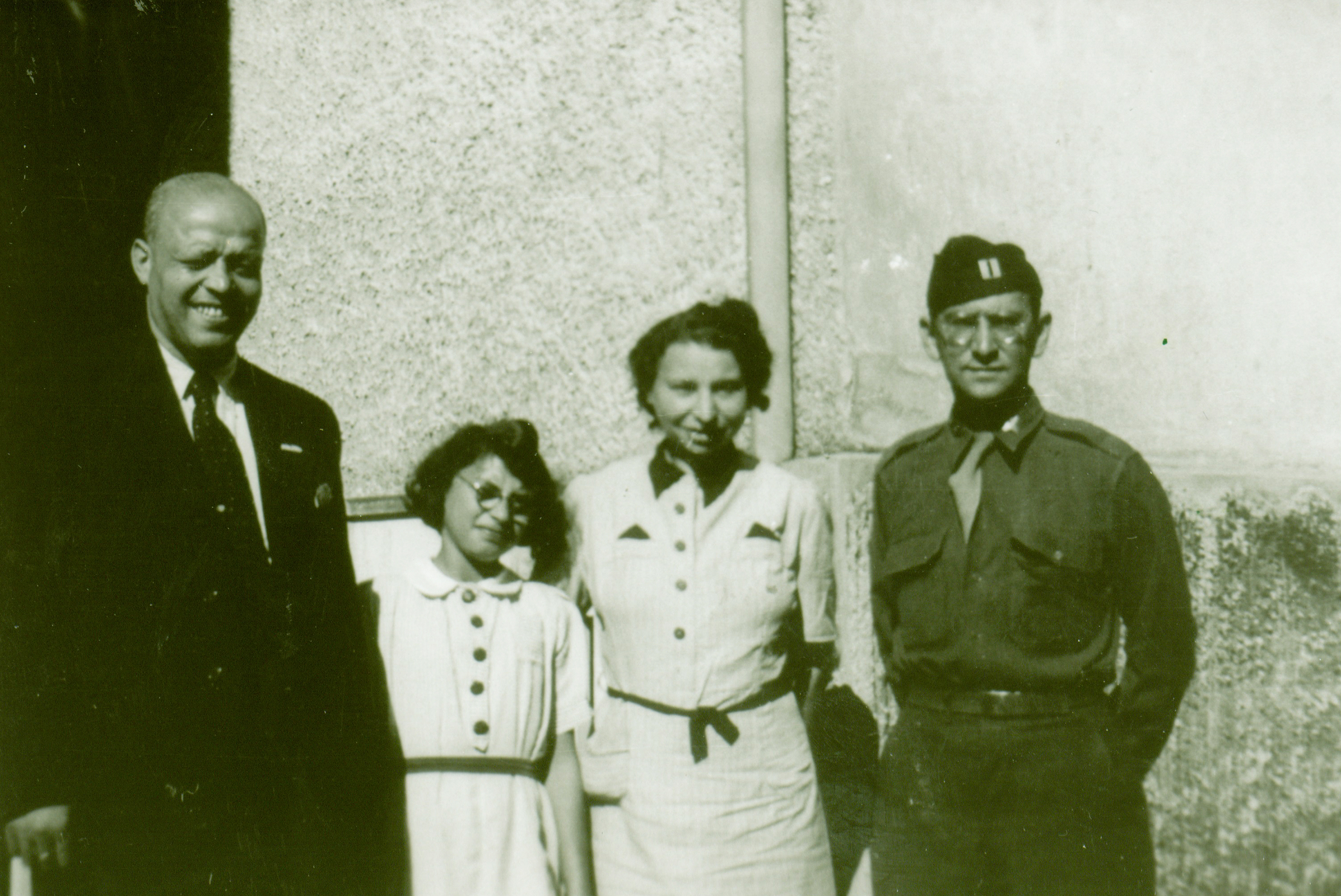 With an American friend after the liberation in Jebenhausen.