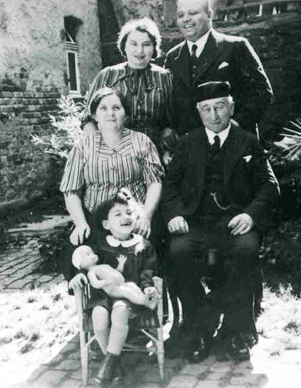 Die Großeltern aus Jebenhausen zu Besuch in Kippenheim.