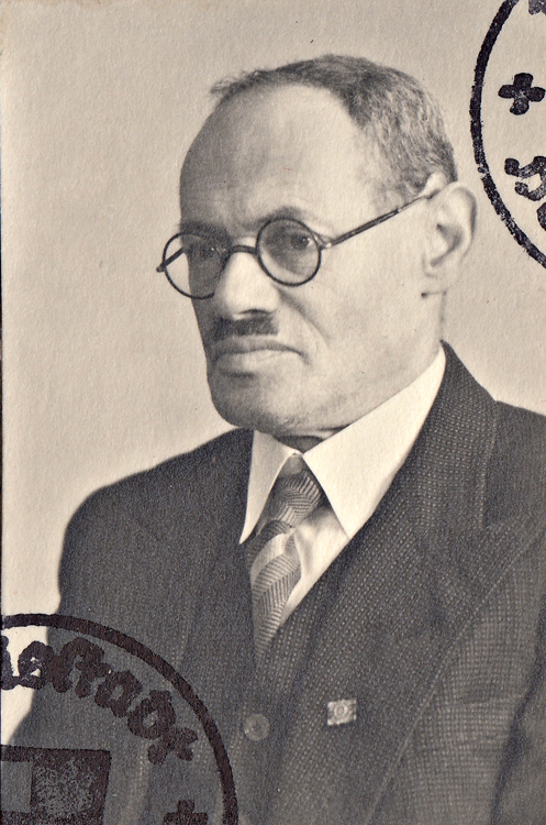 Vater Edmund Eppstein